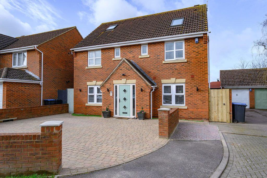 Cornflower Way, Hatfield