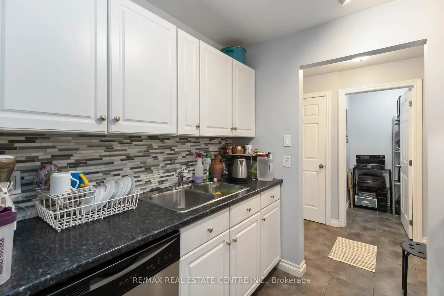 Additional image 14 of 140 Conway Drive 25