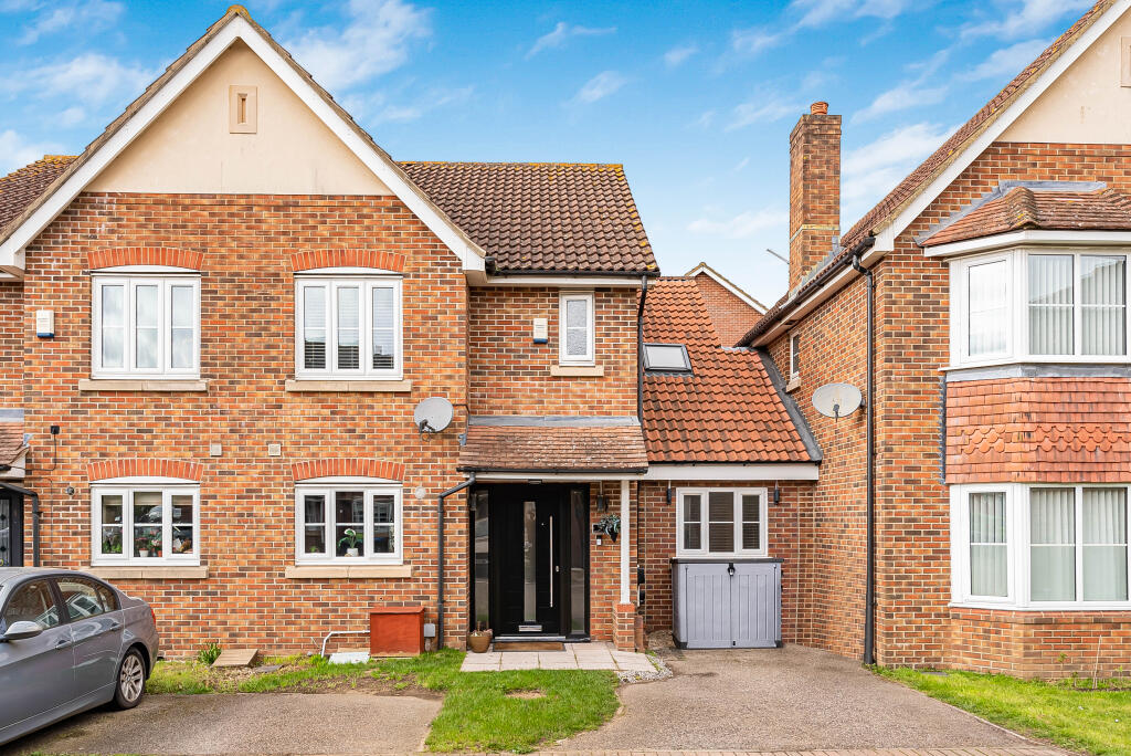 Buttercup Close, Hatfield, Hertfordshire, AL10