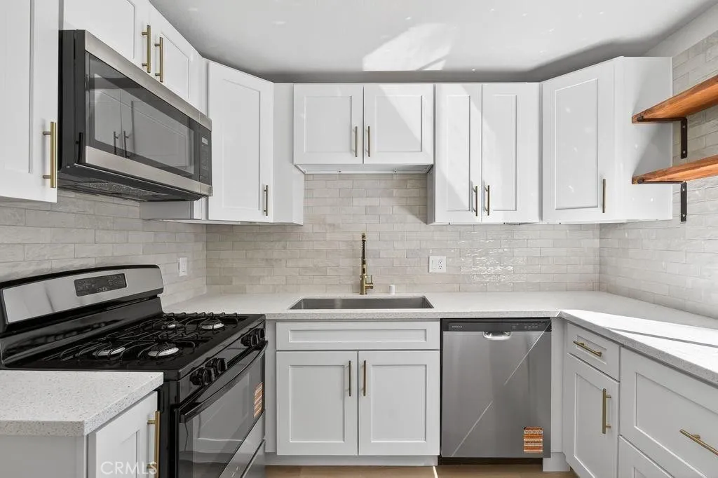 Additional image 8 of 925 E Appleton St, Long Beach, CA 90802