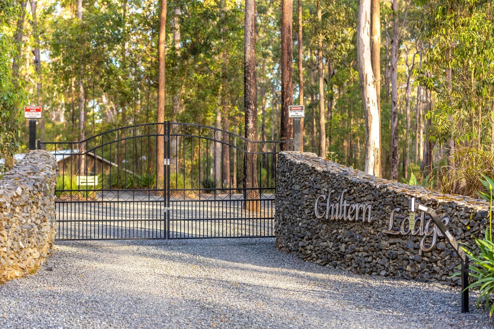 139 Metz Road, Old Bar NSW 2430