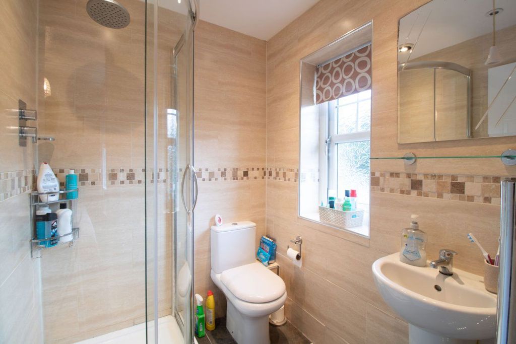 Additional image 16 of 4 bed property to rent14 Coed Gelli Park, Cwmgelli, Blackwood NP12