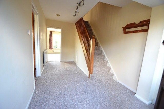 Additional image 9 of 3 bed detached house to rentQuarry Hill, Godalming GU7