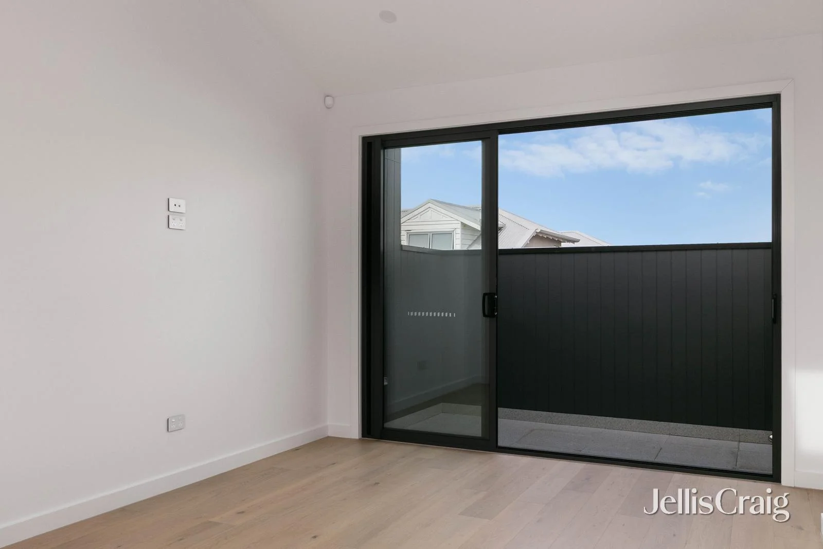 Additional image 9 of 6/117 Blackshaws Road, Newport VIC 3015