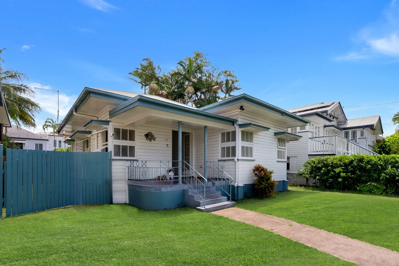 Additional image 10 of 319 McLeod Street, Cairns North QLD 4870
