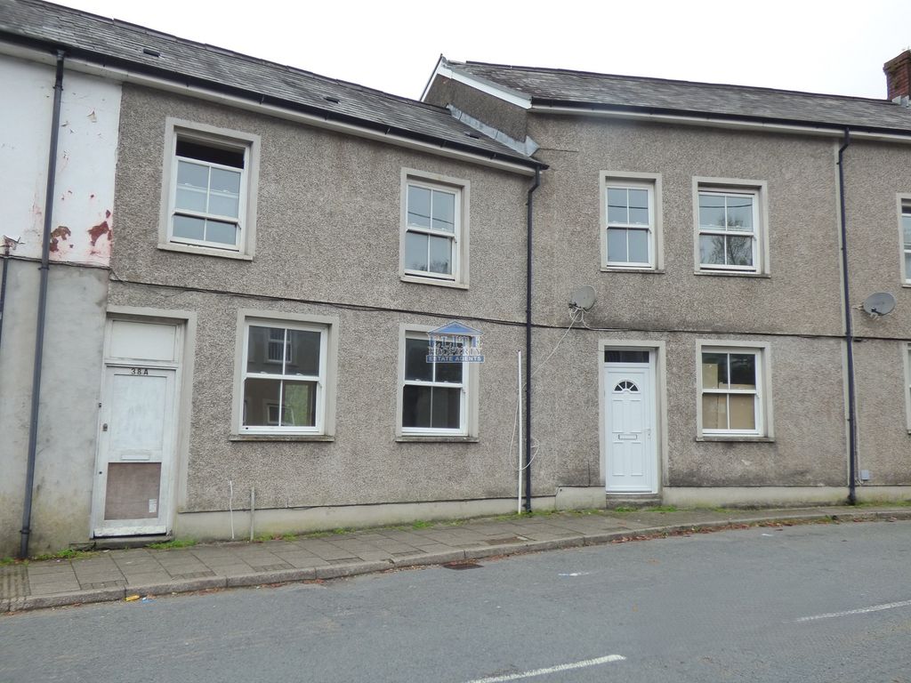 3 bed terraced house to rentDinam Street, Nantymoel, Bridgend. CF32