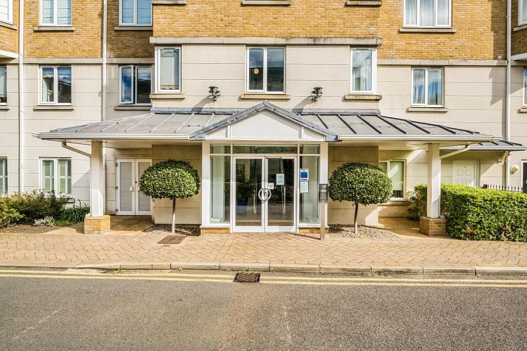 Additional image 21 of 3 bed flat to rentStrand Drive, Richmond TW9