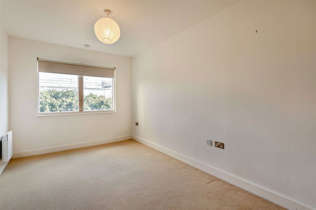 Additional image 5 of 2 bed flat to rentRiverside Place, Cambridge CB5