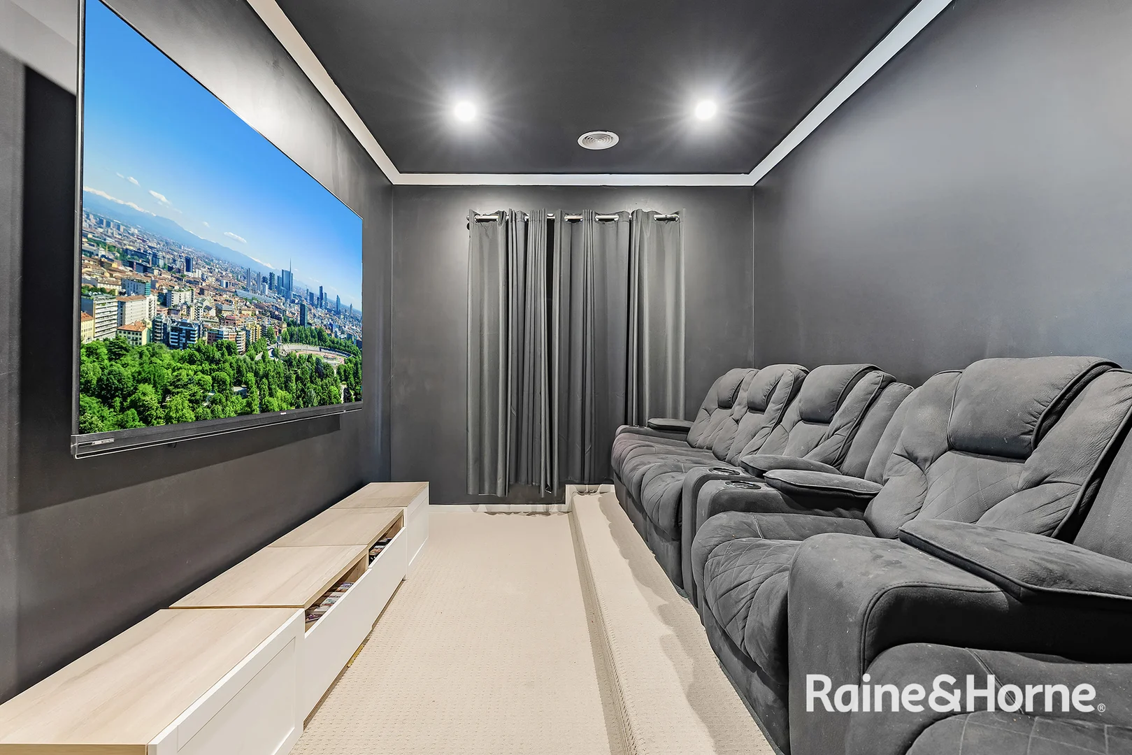 Additional image 8 of 85 Dexter Crescent, Clyde North VIC 3978