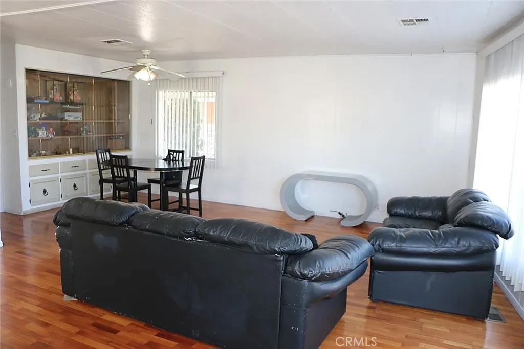 Additional image 36 of 3595 Santa Fe Avenue Unit 19, Long Beach, CA 90810