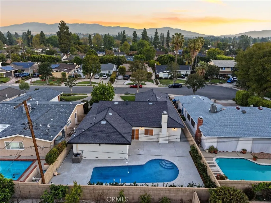 18912 Halsted Street, Northridge, CA 91324