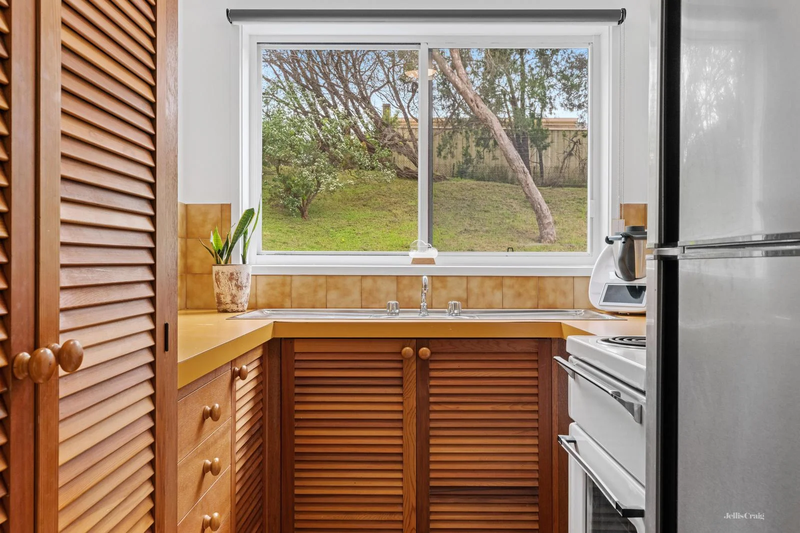 Additional image 12 of 18-20 Garden Street, Blairgowrie VIC 3942