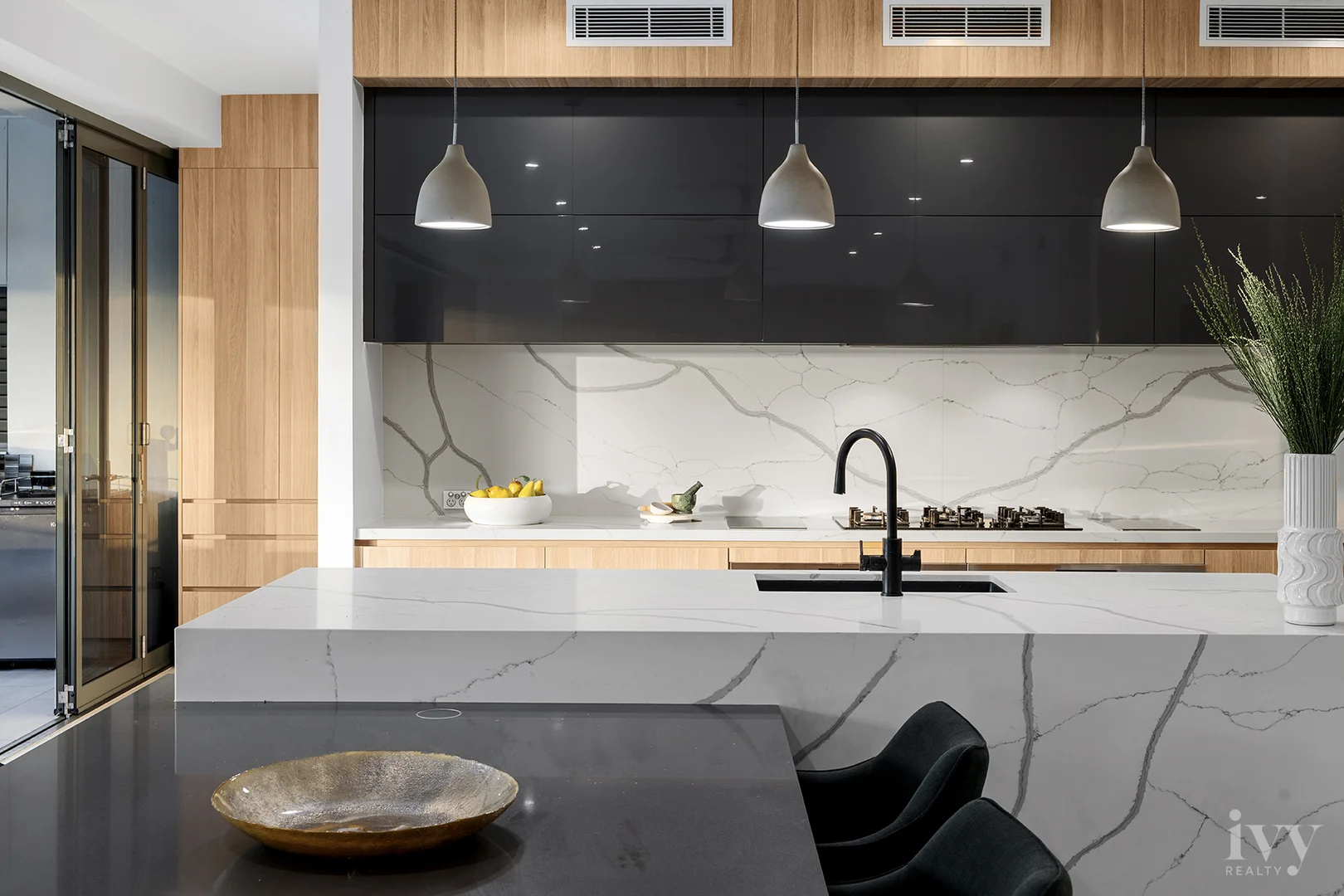 Additional image 8 of 2515 Cressbrook Drive, Hope Island QLD 4212