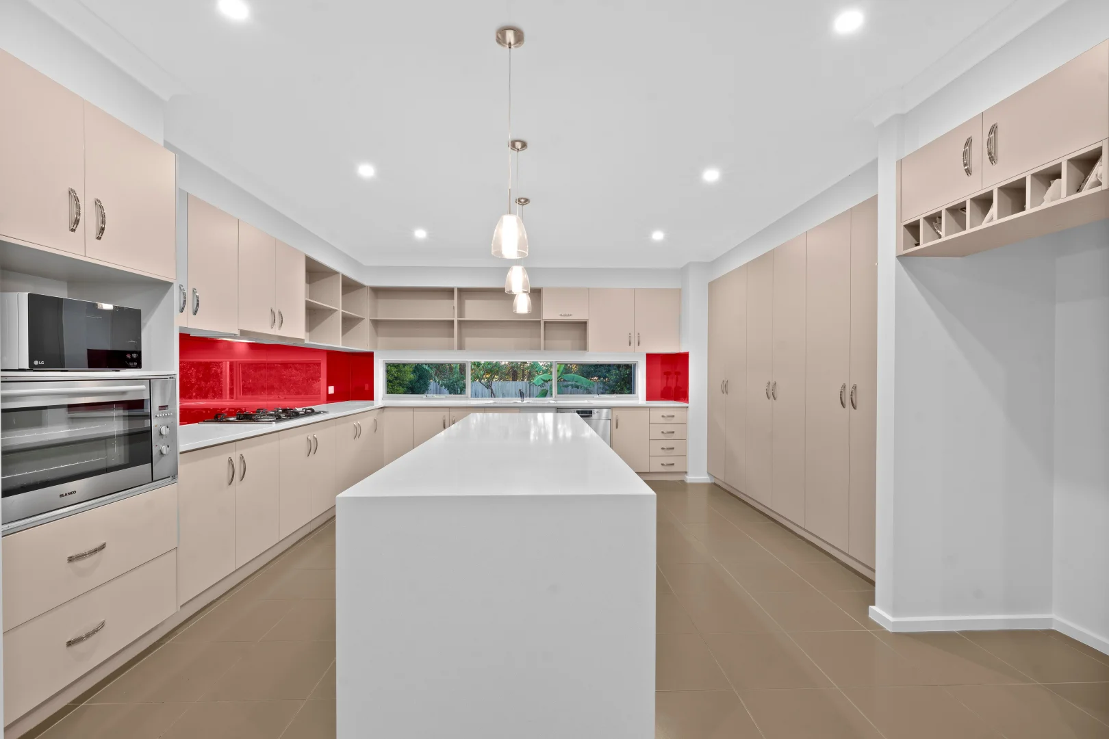 Additional image 8 of 20 Sandarra Boulevard, Sandhurst VIC 3977