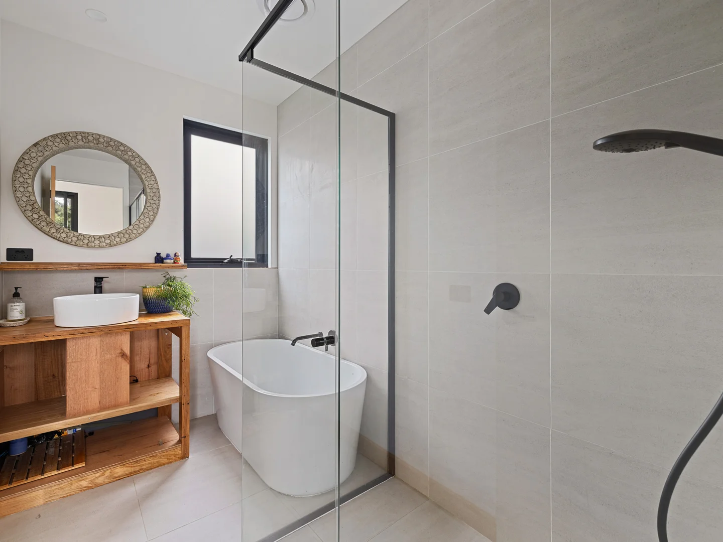 Additional image 11 of 3 Roscrea Crescent, Walkerville VIC 3956