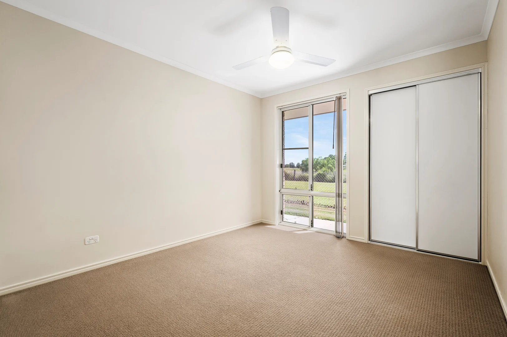 Additional image 16 of 8 Cricklewood Court, Plainland QLD 4341