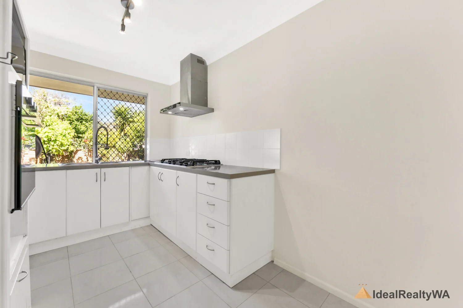 Additional image 8 of 5/8 Falcon Court, Willetton WA 6155
