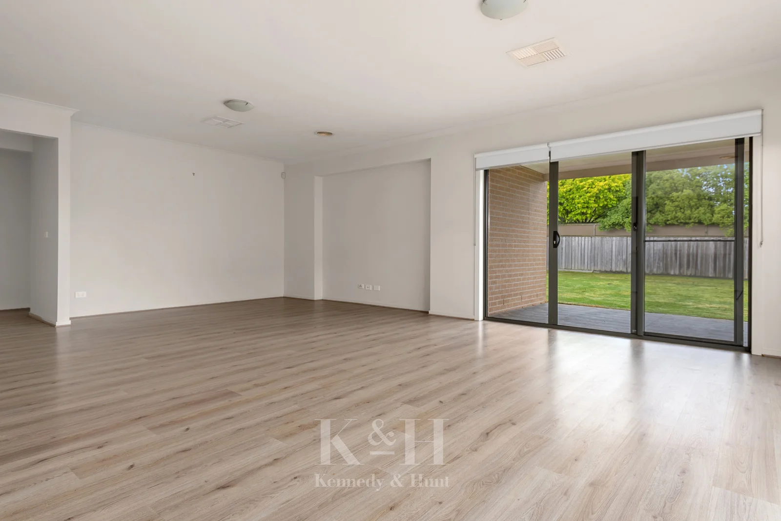 Additional image 11 of 22 Vancleve Crescent, Gisborne VIC 3437