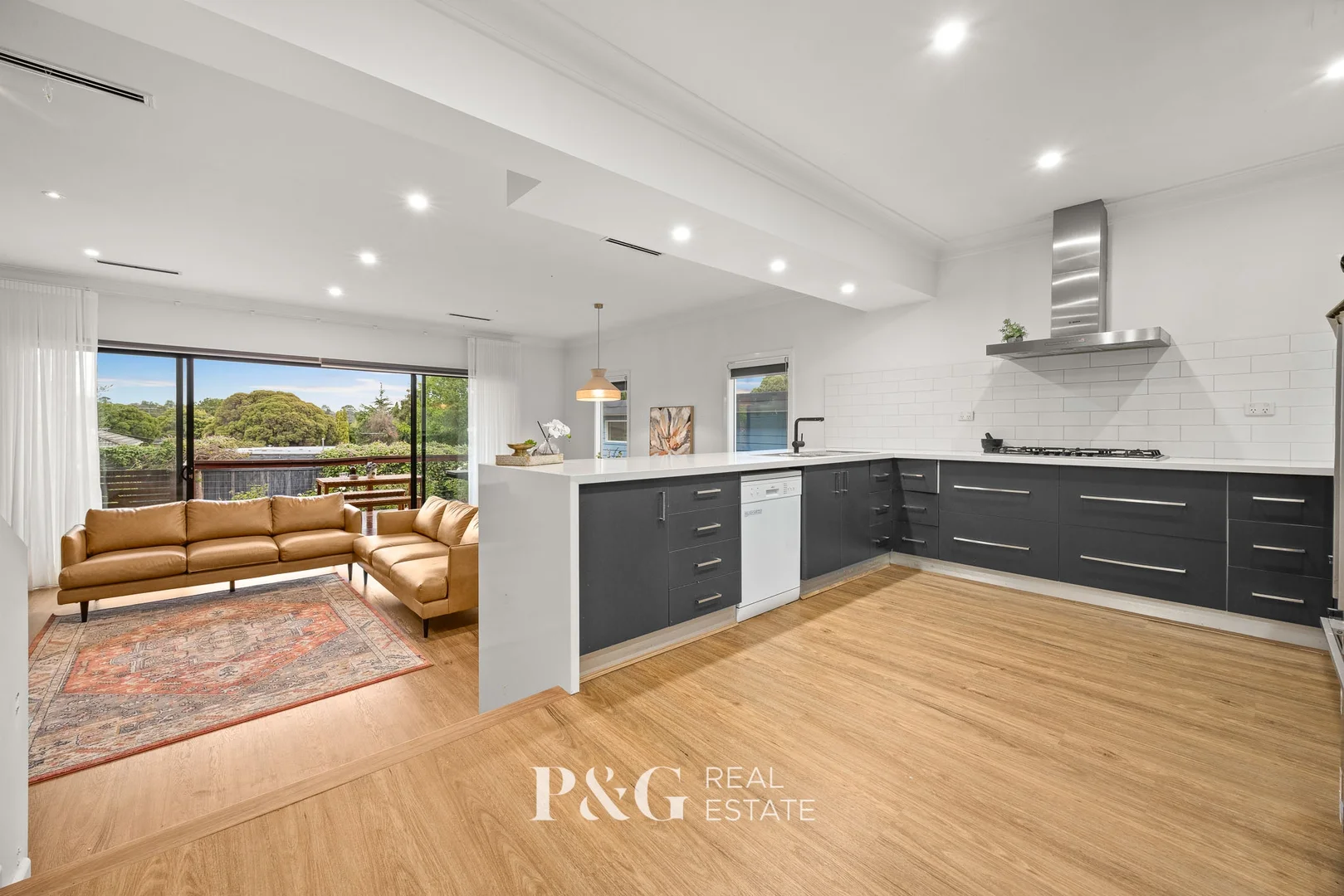 6 Woodley Street, Narre Warren VIC 3805