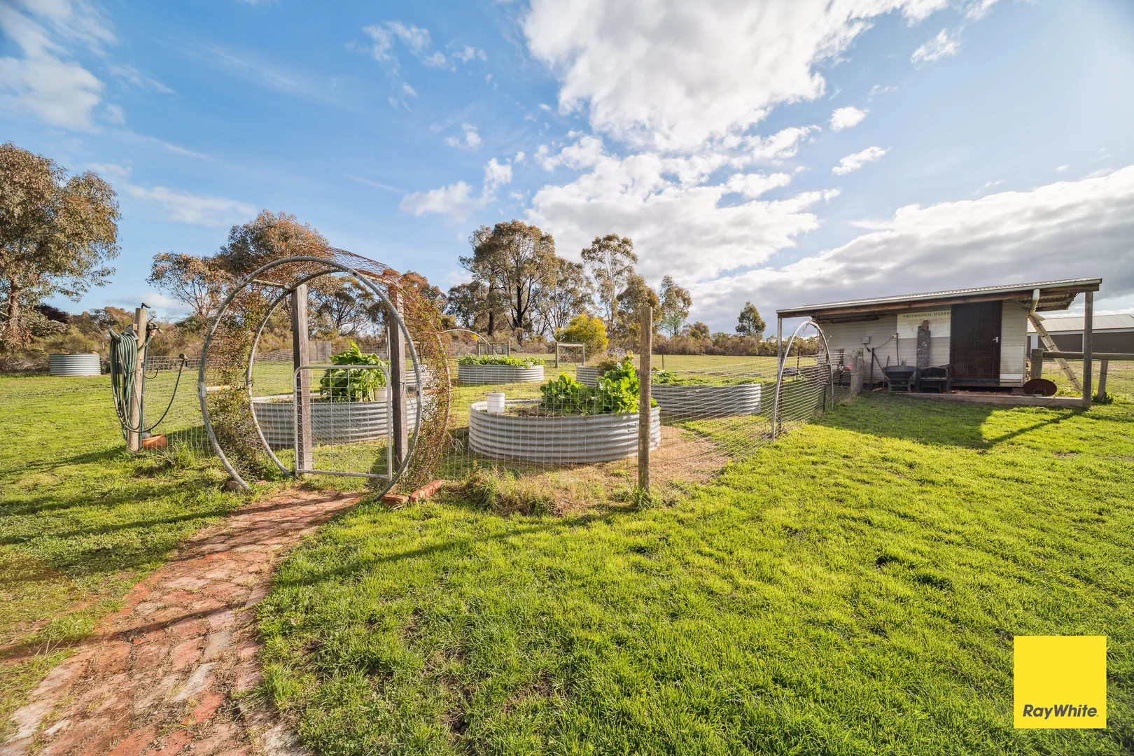 Additional image 21 of 55 Long Court, Ladys Pass VIC 3523