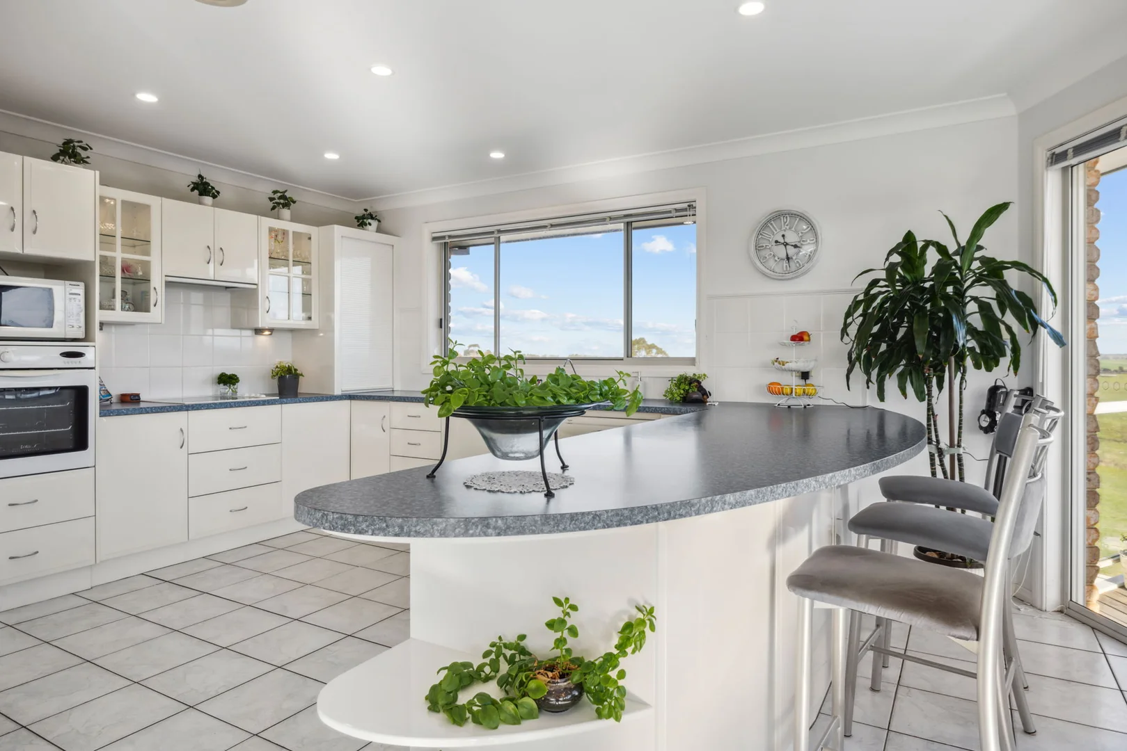 Additional image 4 of 51 Yeo Crescent, Yass NSW 2582