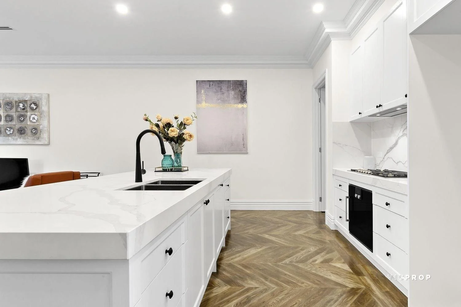 Additional image 5 of 2/37 Glencairn Avenue, Camberwell VIC 3124