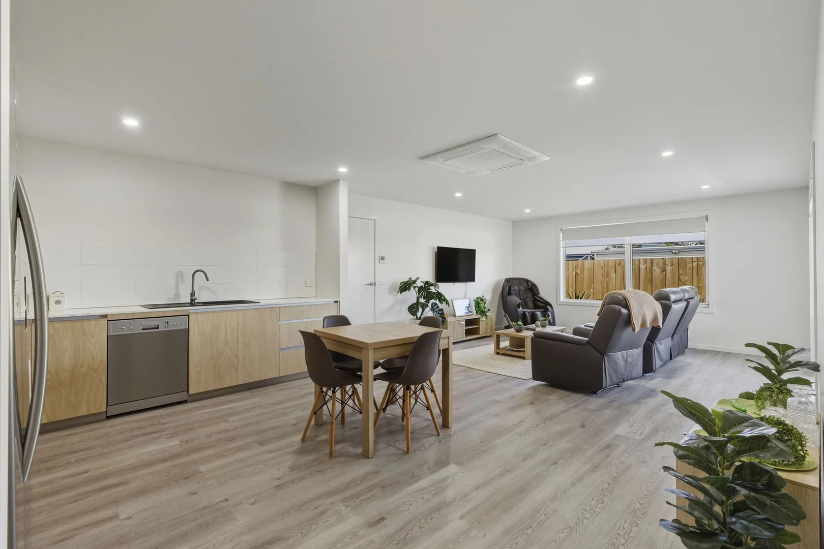 Additional image 6 of 1a Waniora Street, Devonport TAS 7310