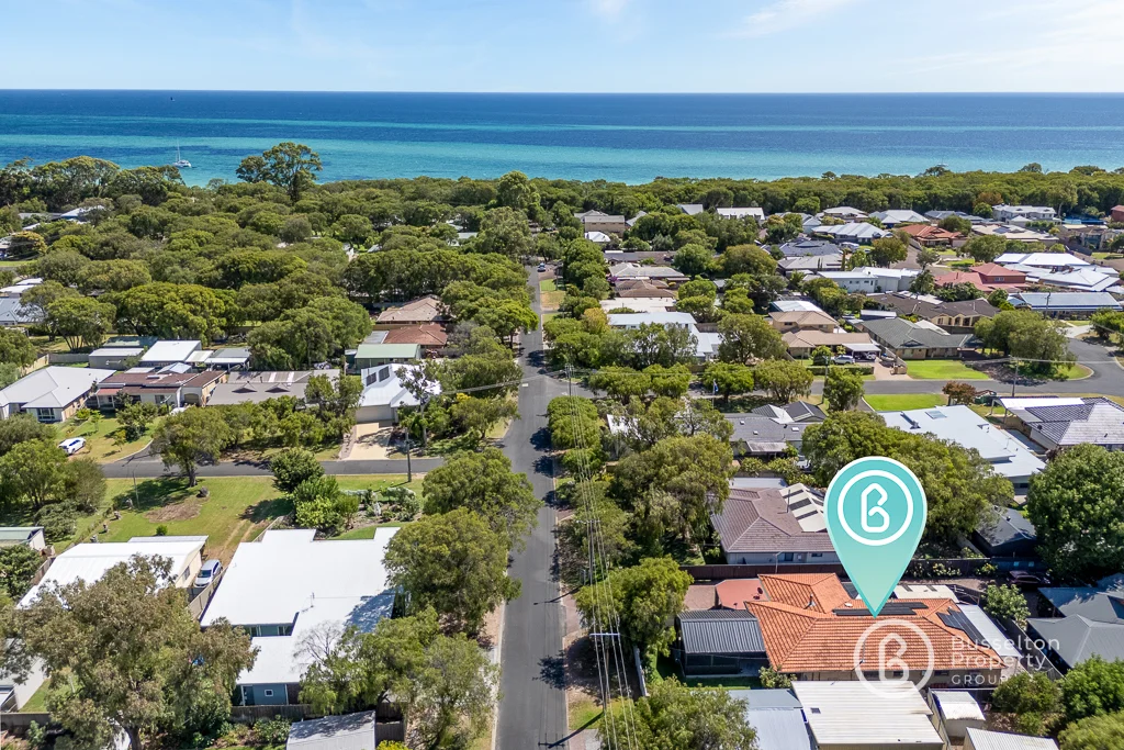 24 Armstrong Road, Broadwater WA 6280