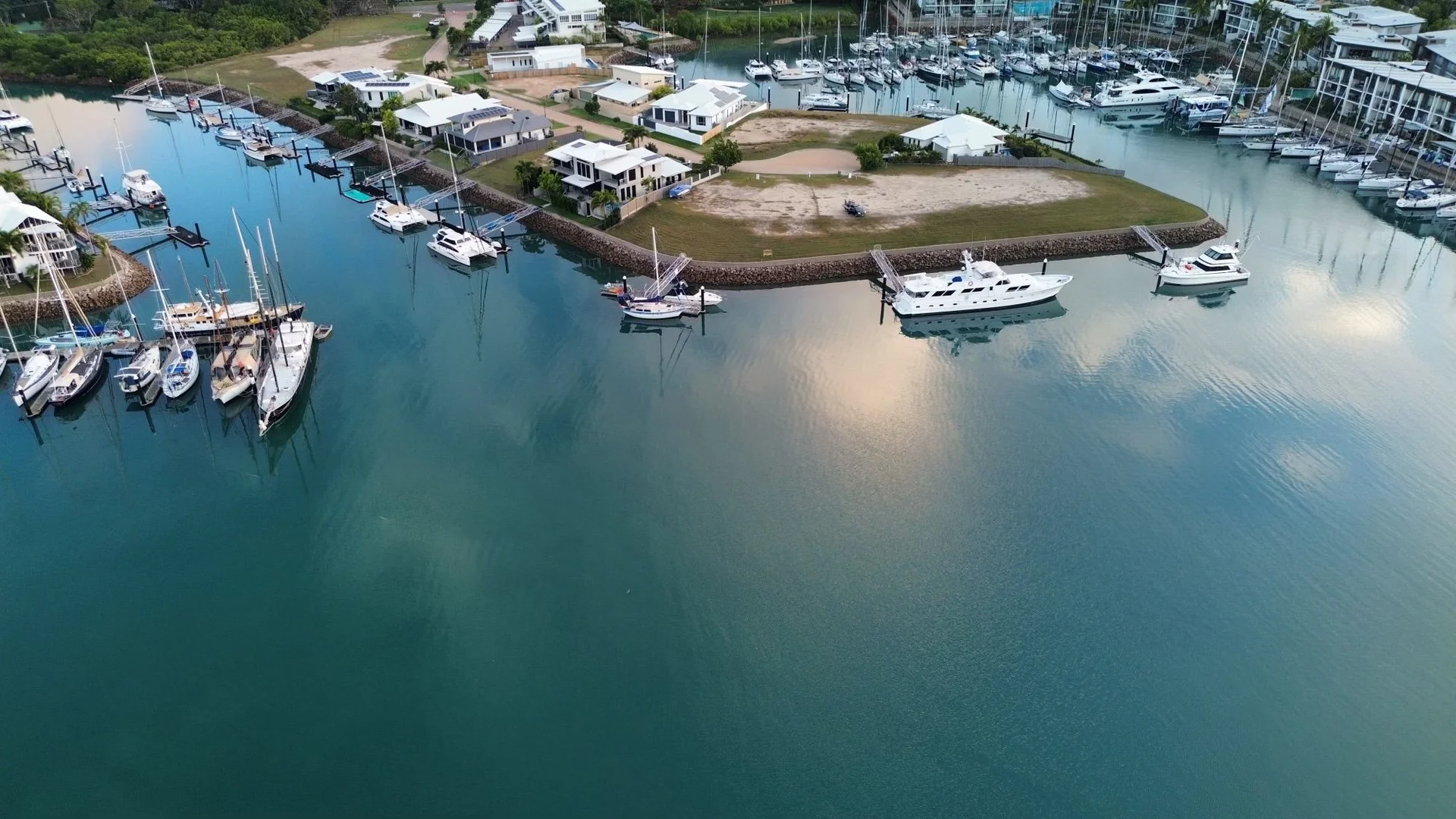 Additional image 18 of 14 The Cove, Nelly Bay QLD 4819