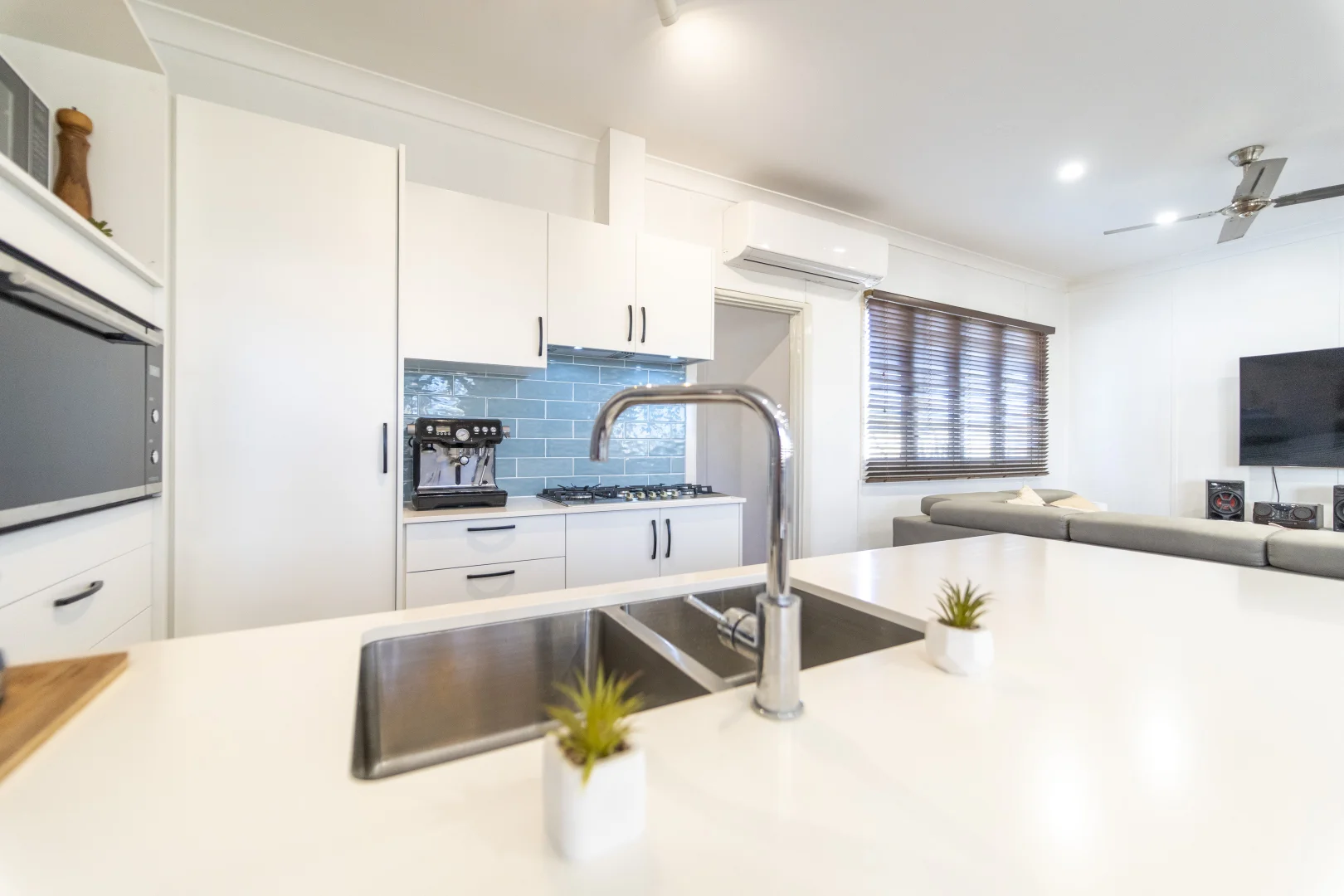 Additional image 9 of 4 McNish Street, South Carnarvon WA 6701