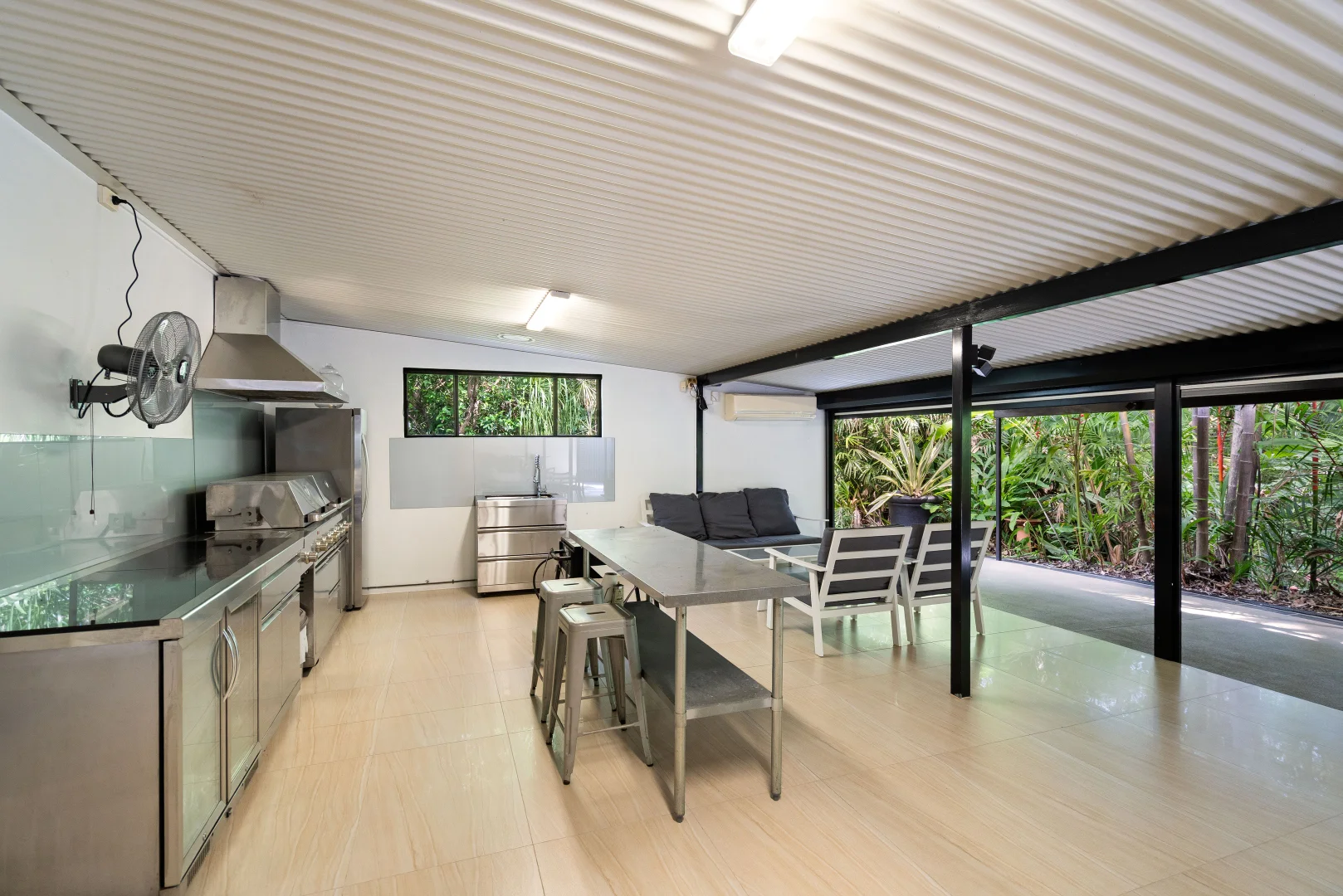 Additional image 11 of 11 Sennfeld Close, Palm Cove QLD 4879
