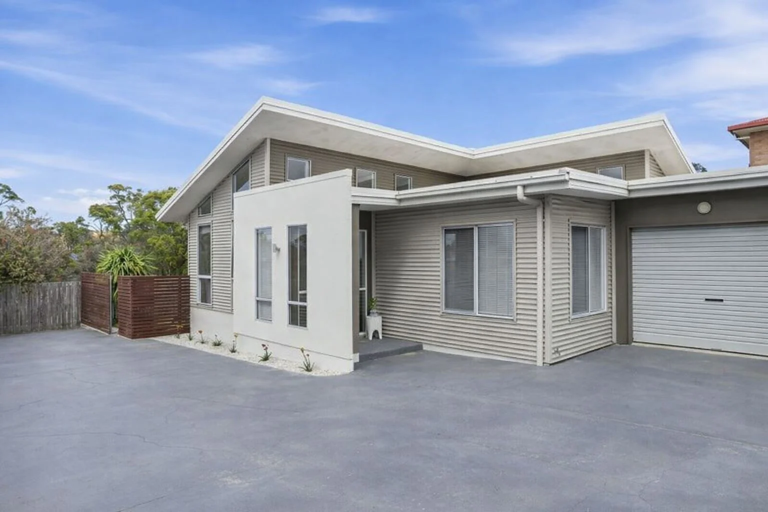 Additional image 3 of 2/3 Murray Street, Bridport TAS 7262