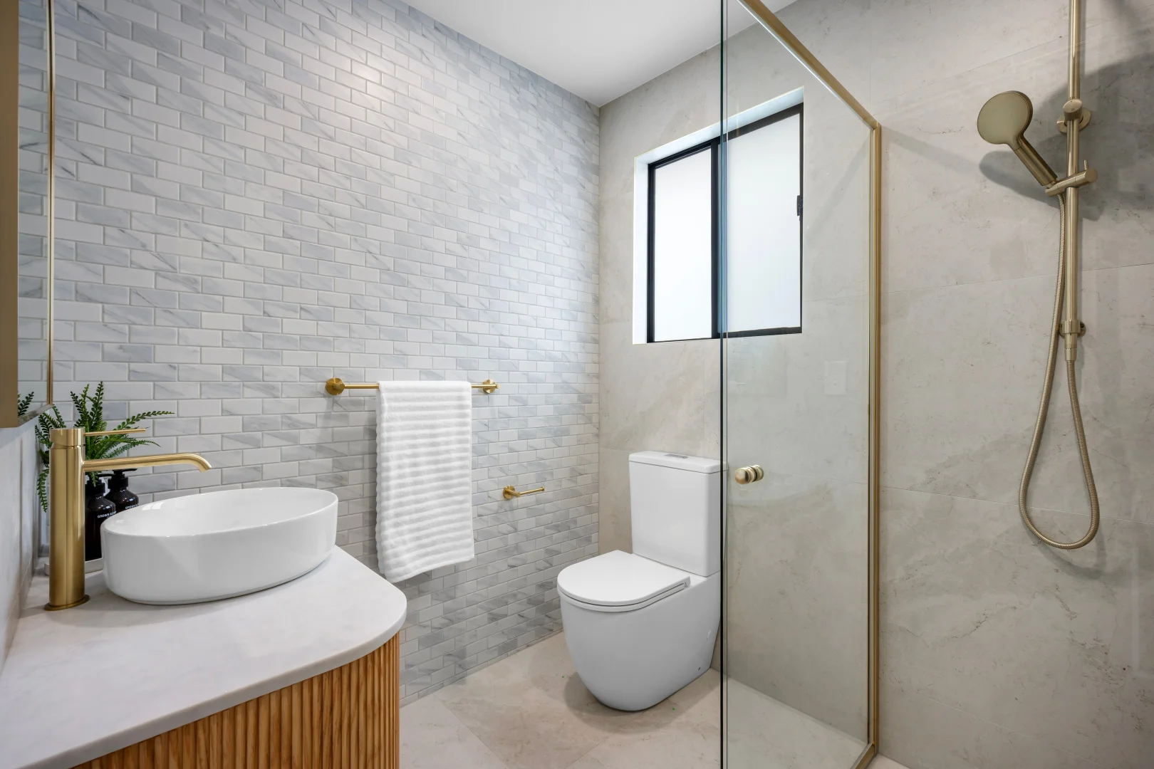 Additional image 8 of 1-3/99 Reddall Parade, Lake Illawarra NSW 2528