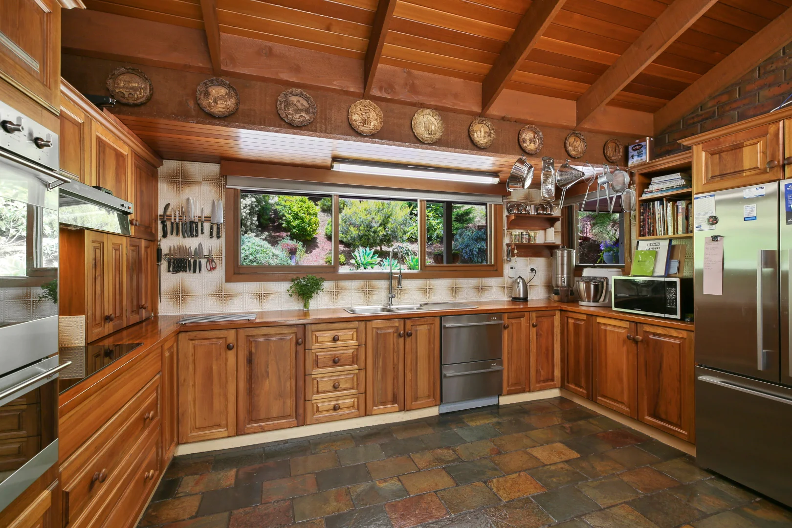 Additional image 11 of 2 Daphne Drive, Moe South VIC 3825