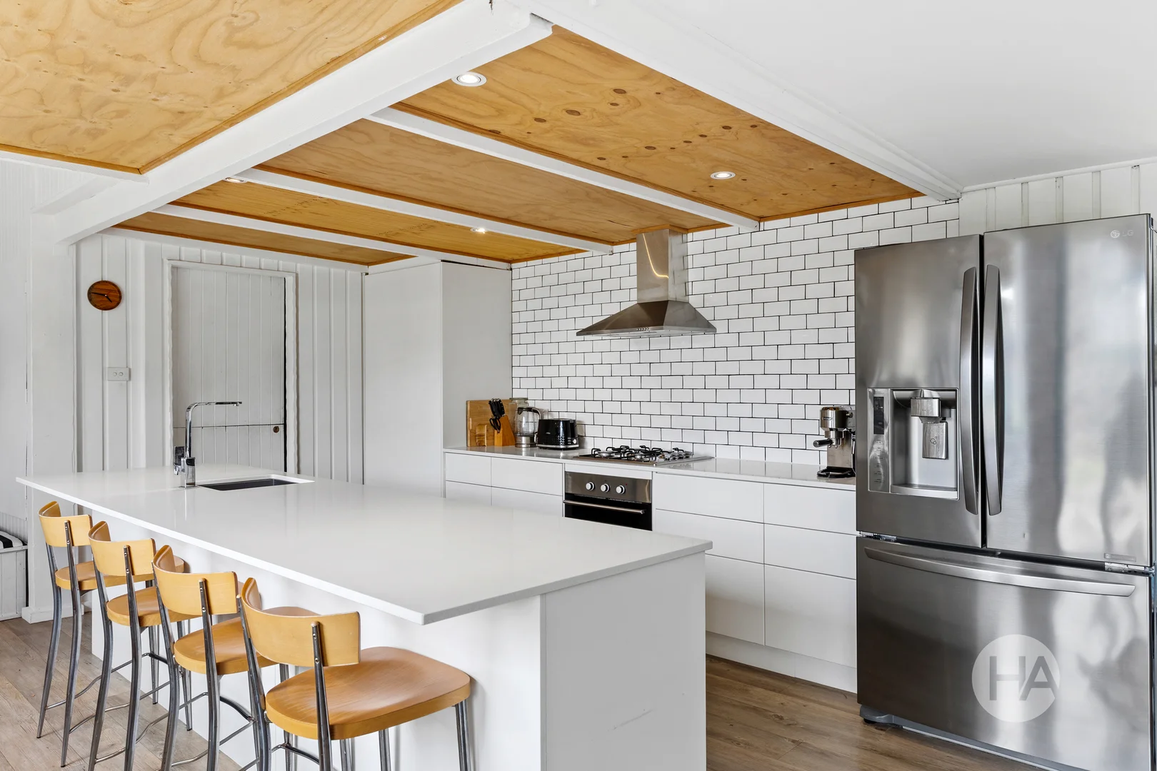 Additional image 3 of 24 Bethanga Street, Mount Eliza VIC 3930