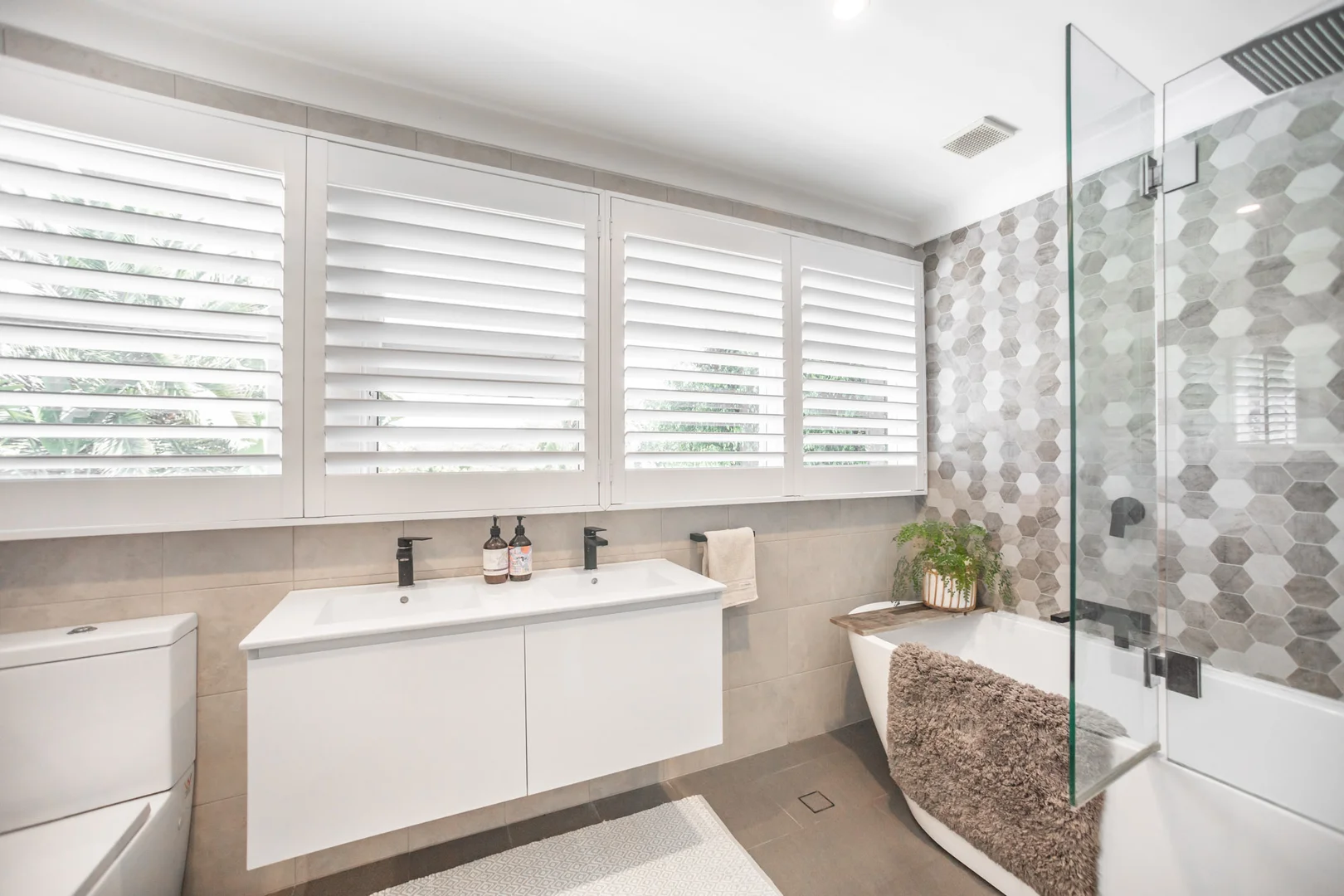 Additional image 11 of 120 Powderworks Road, Elanora Heights NSW 2101