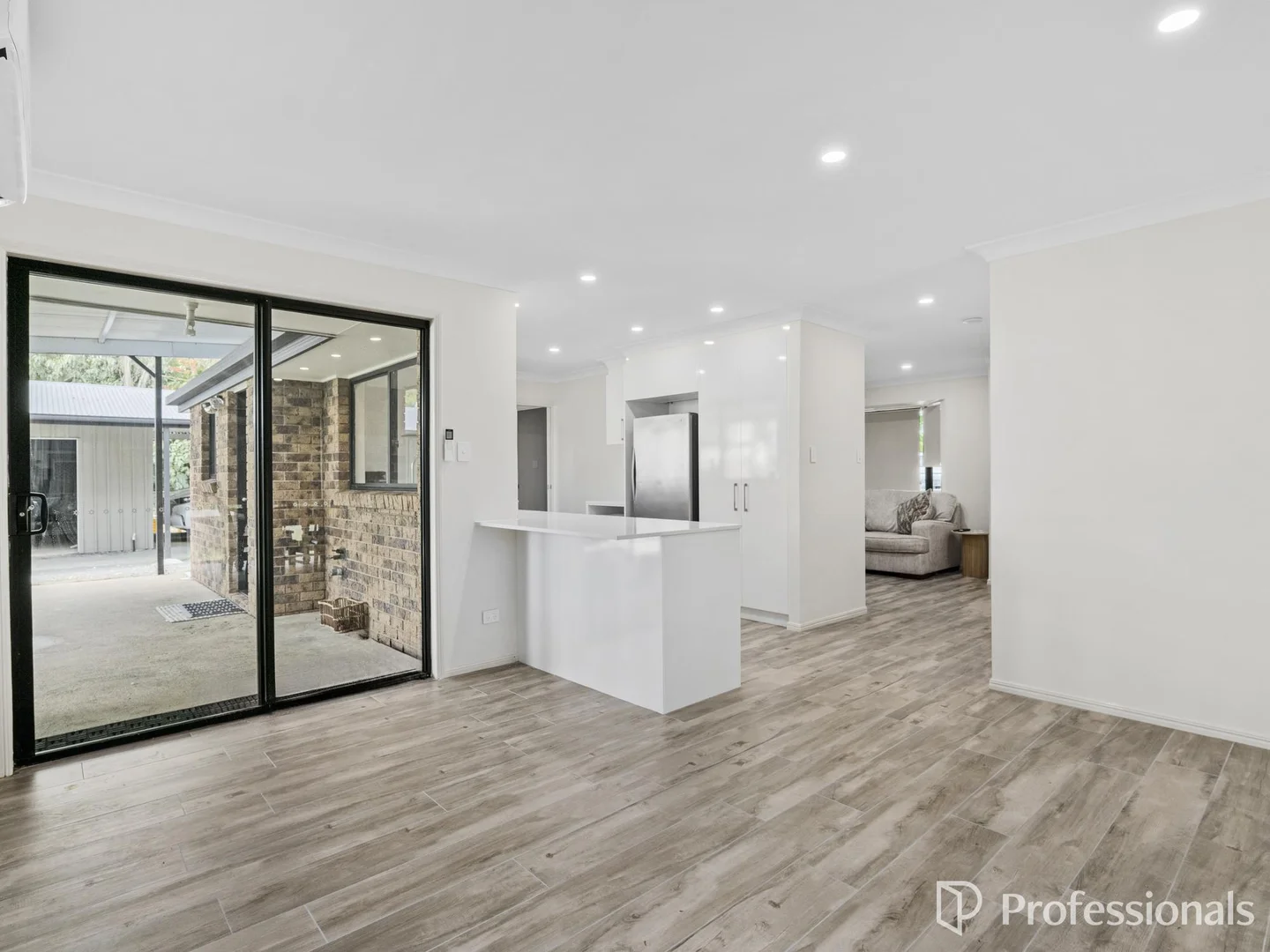 Additional image 6 of 13-15 Errol Court, Cedar Grove QLD 4285