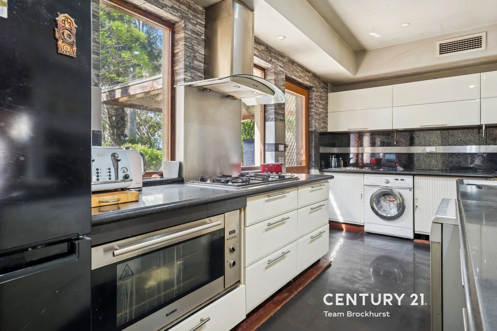 Additional image 11 of 413 Nicholson Road, Forrestdale WA 6112