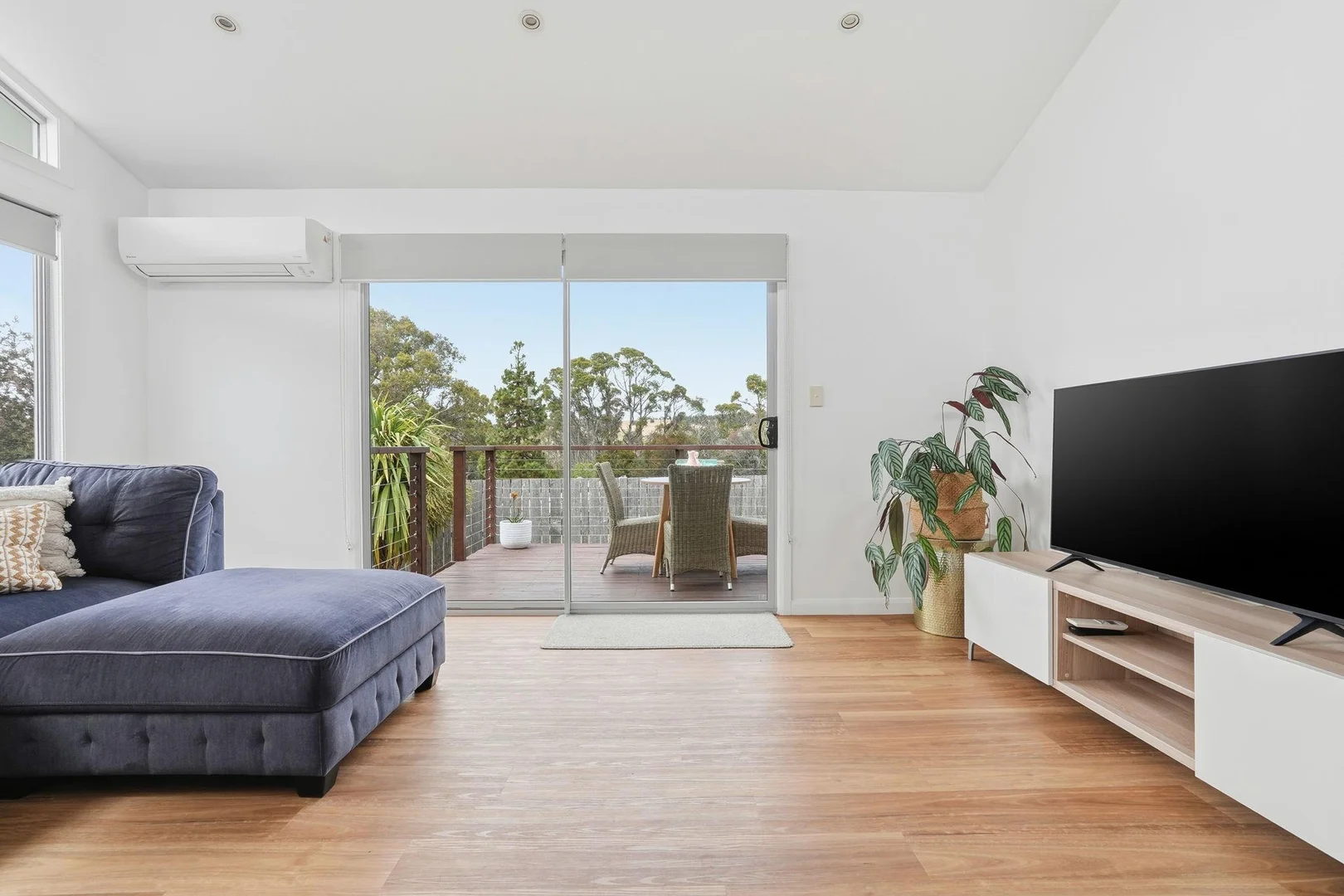 Additional image 8 of 2/3 Murray Street, Bridport TAS 7262