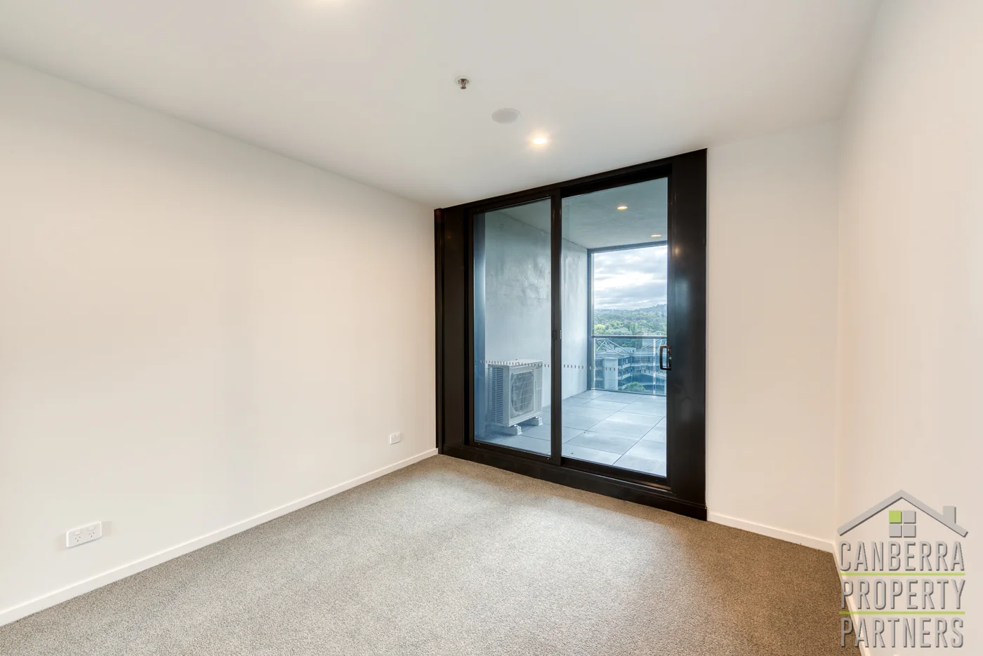 Additional image 3 of 15 Bowes Street, Phillip ACT 2606