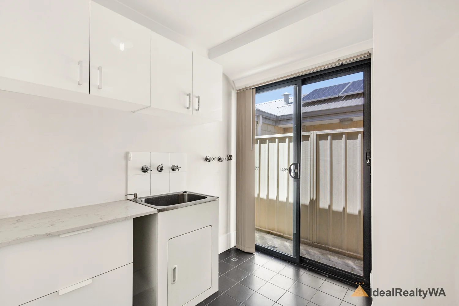 Additional image 10 of 14 Fertito Entrance, Success WA 6164