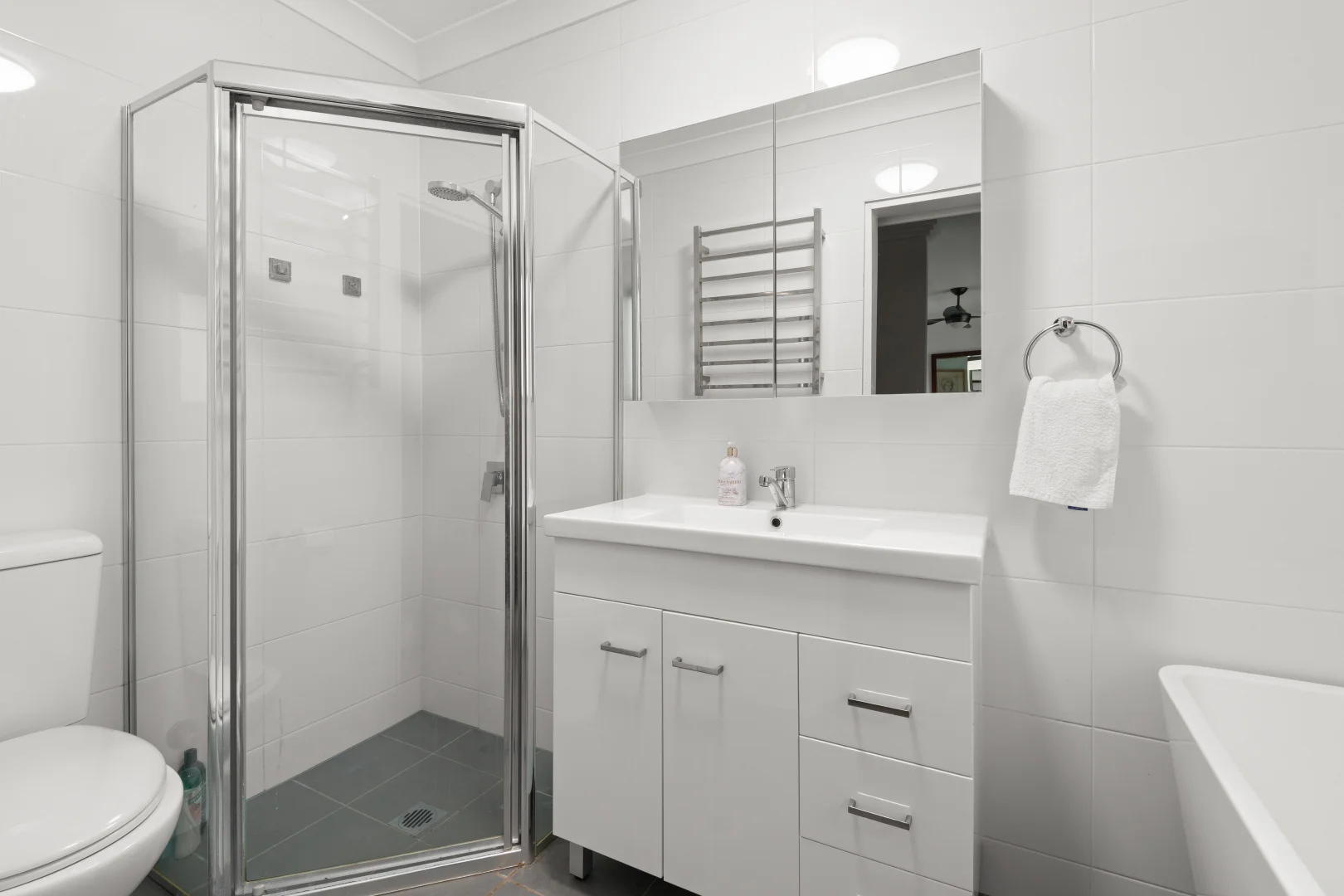 Additional image 6 of 304/3-5 Clydesdale Place, Pymble NSW 2073