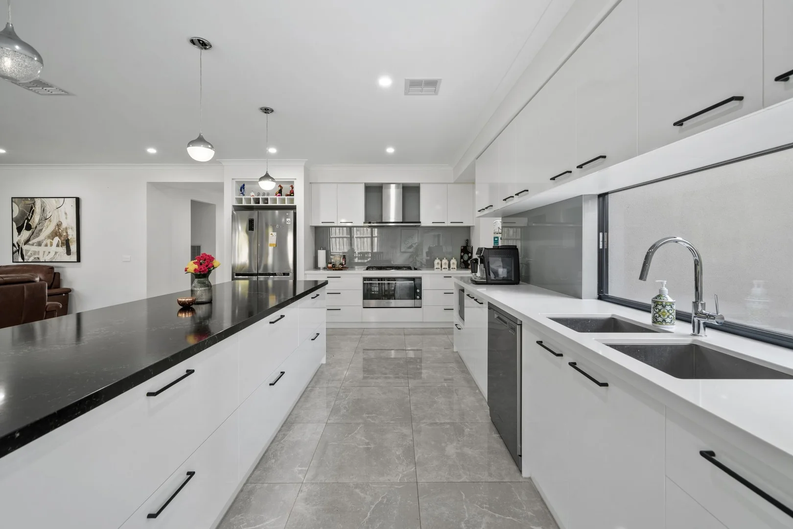 Additional image 4 of 72 Cresthaven Boulevard, Berwick VIC 3806