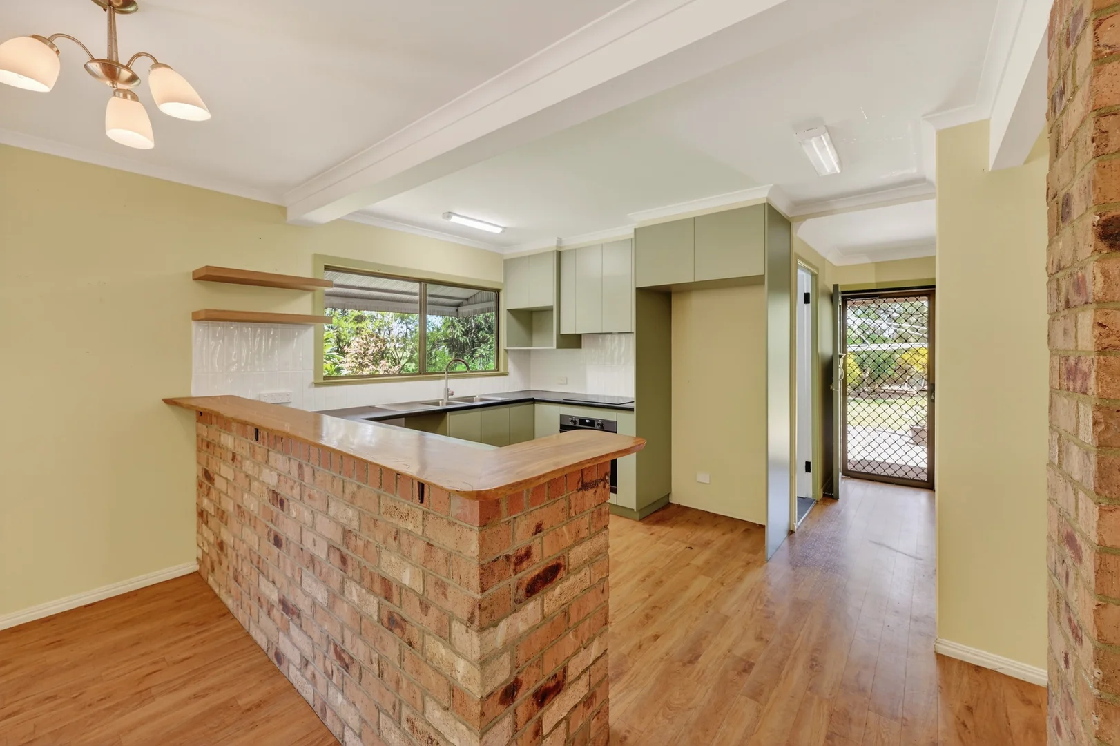 Additional image 5 of 44 Joanne Street, Deeragun QLD 4818