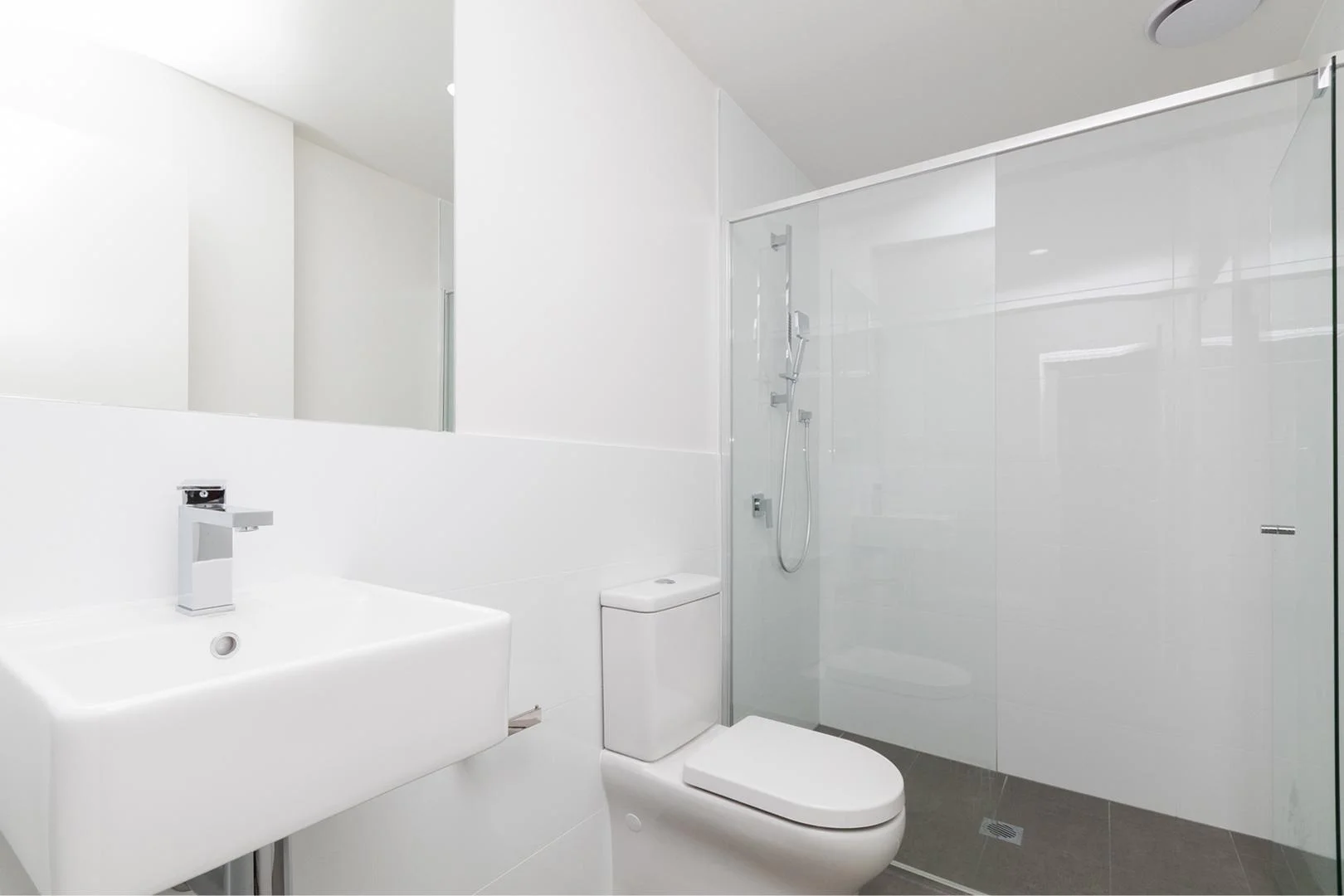 Additional image 11 of 1/15-17 Limburg Way, Greenway ACT 2900