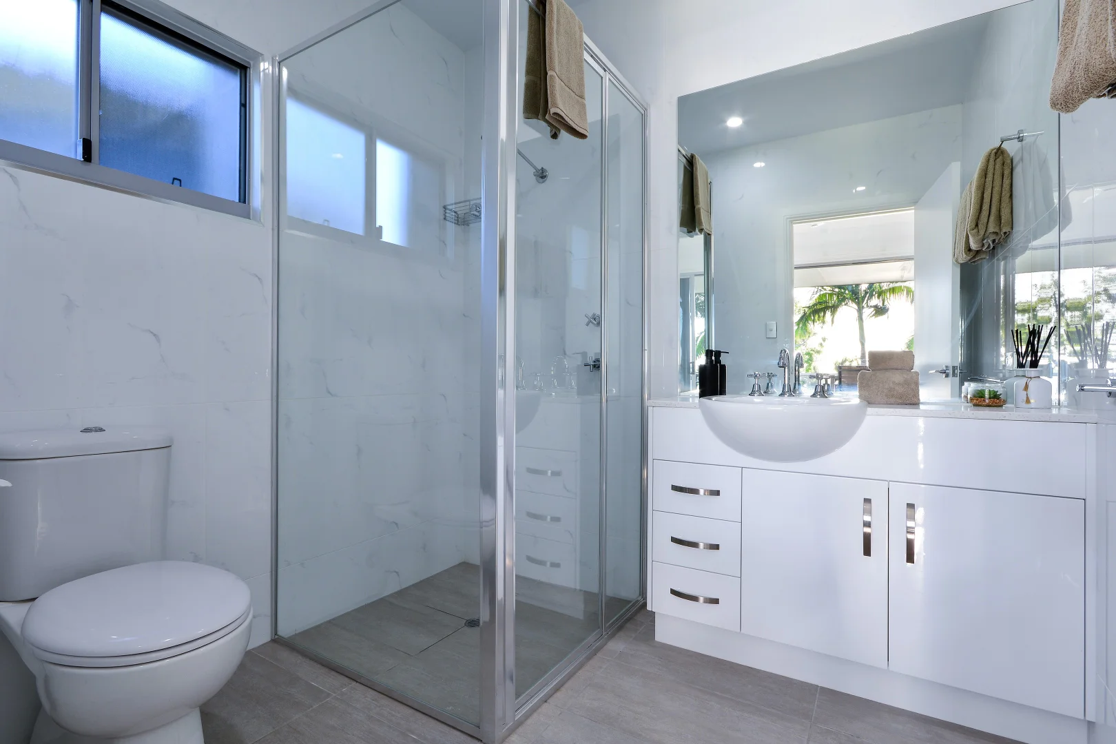 Additional image 8 of Blue Water Views 6 2 Banksia Court, Hamilton Island QLD 4803