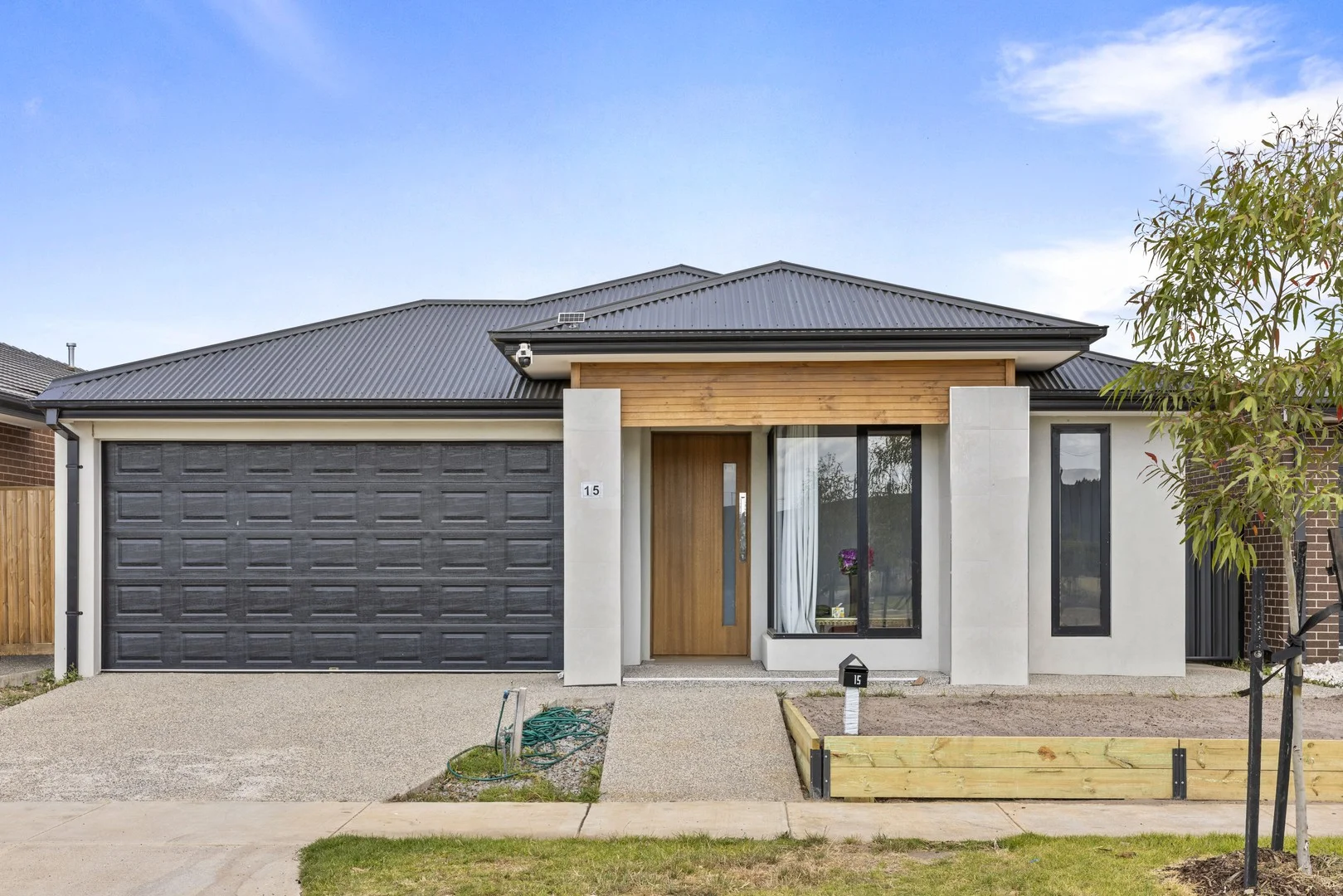 15 Kingsbury Road, Deanside VIC 3336