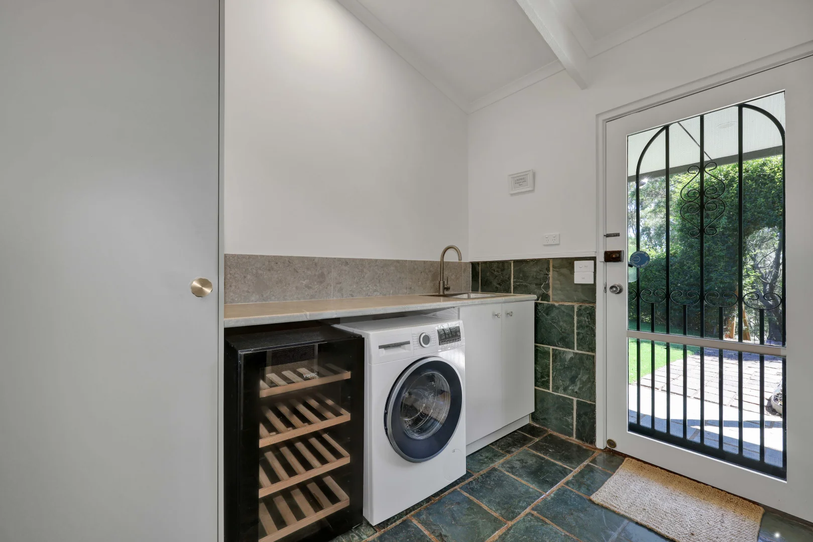 Additional image 19 of 320 Banumum Road, Mansfield VIC 3722