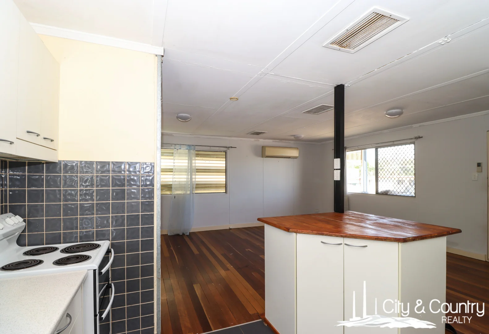 Additional image 10 of 28 Barton Street, Mount Isa QLD 4825