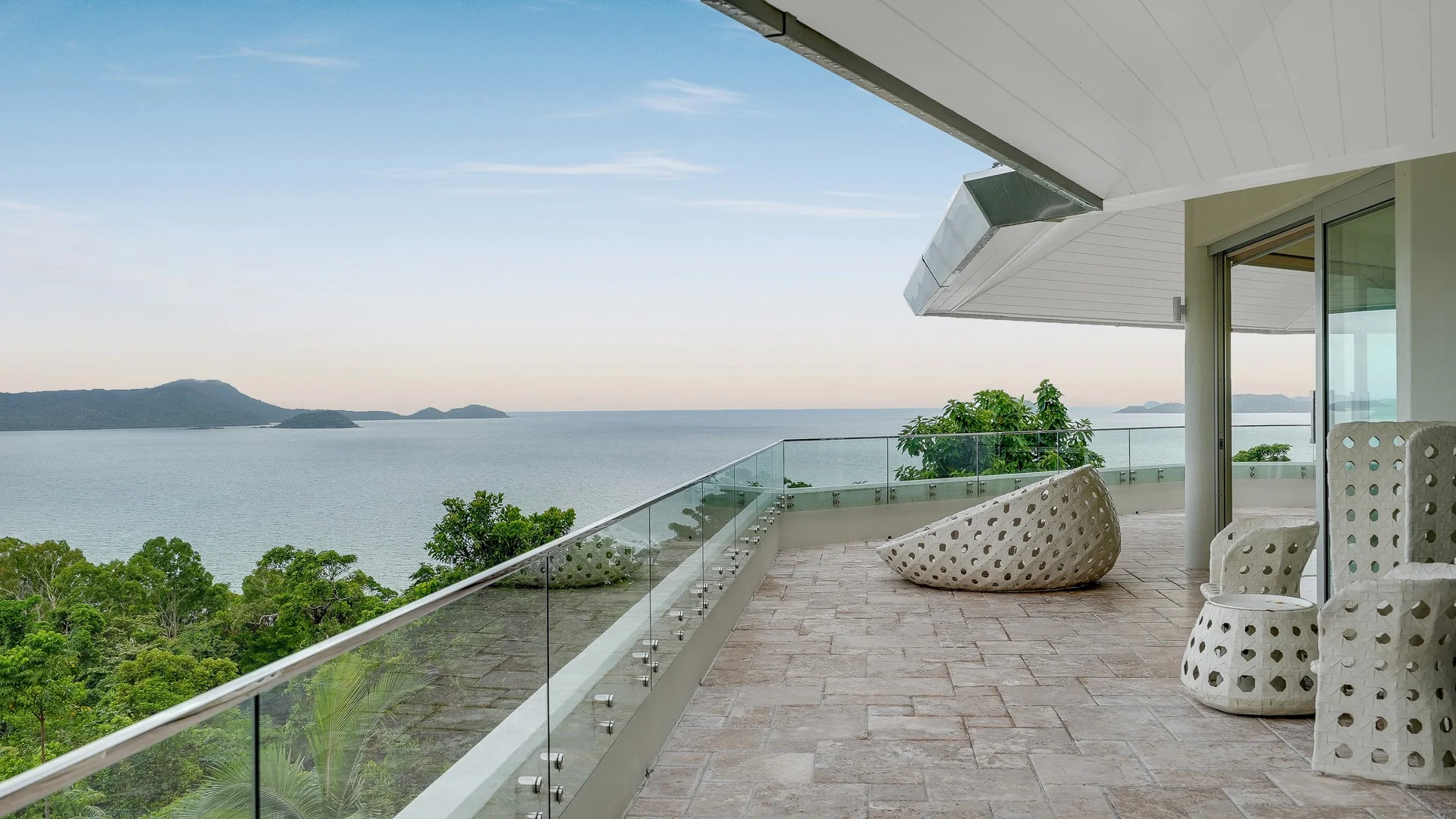 4 Explorers Drive, South Mission Beach QLD 4852